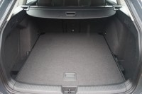VW Golf VIII Variant Life eTSI