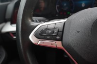VW Golf VIII Variant 2.0 TDI Life DSG