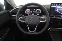 VW T-Roc 1.5 eTSI DSG n.Modell