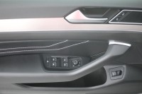VW Passat Variant 2.0 TDI DSG 4M Elegance