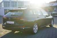 VW Golf VIII Variant 1.5 eTSI DSG