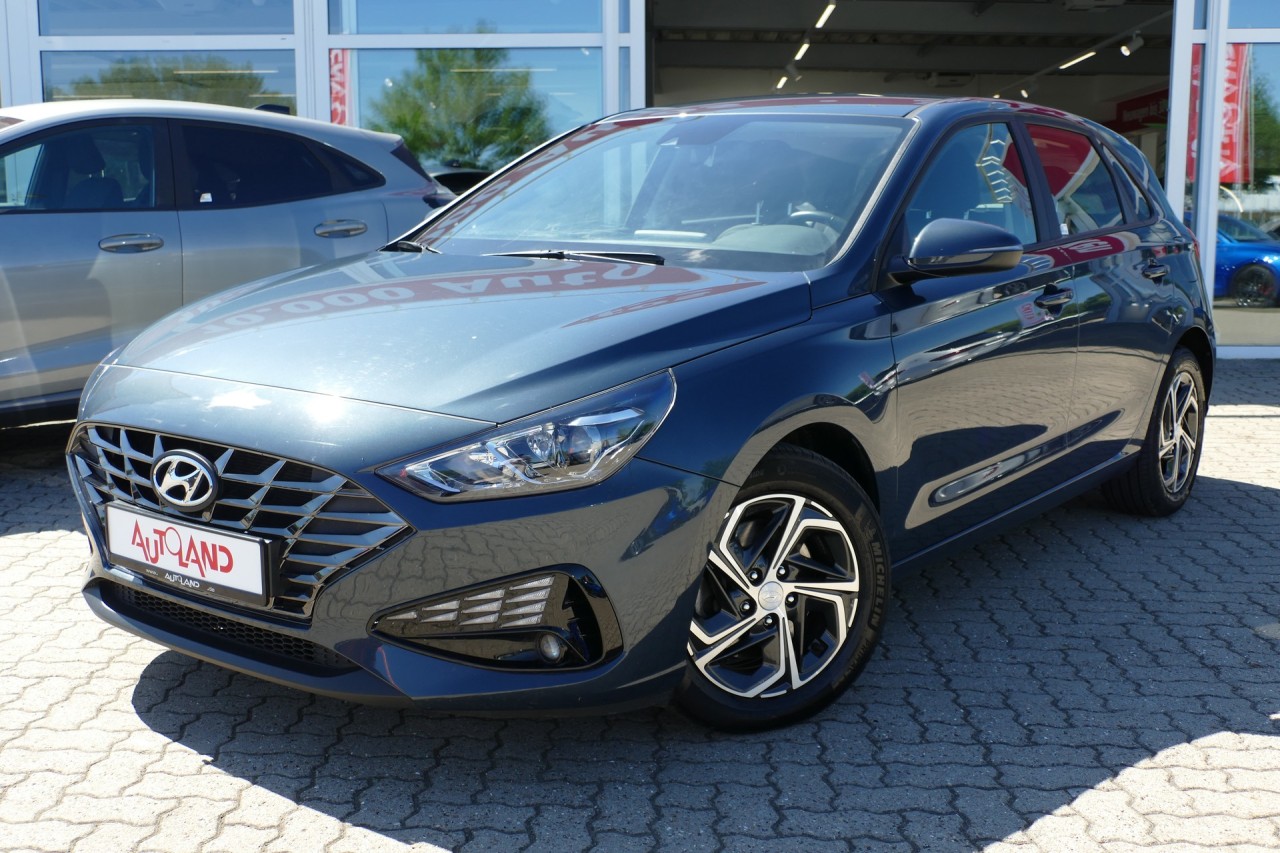 Hyundai i30 HB 1.5DPI