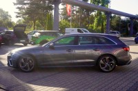 Audi A4 Quattro Avant 40 TDI quattro S line