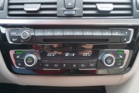 BMW 330 e iPerformance Advantage