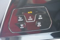 VW Golf VIII Variant 1.5 eTSI DSG Life