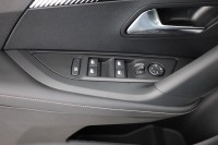 Peugeot 2008 1.2 Hybrid 136 Aut.