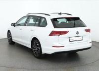 VW Golf VIII Variant 1.0 eTSI DSG Life