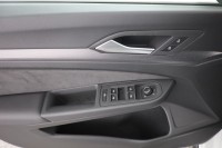 VW Golf VIII Variant 1.5 eTSI R-Line DSG