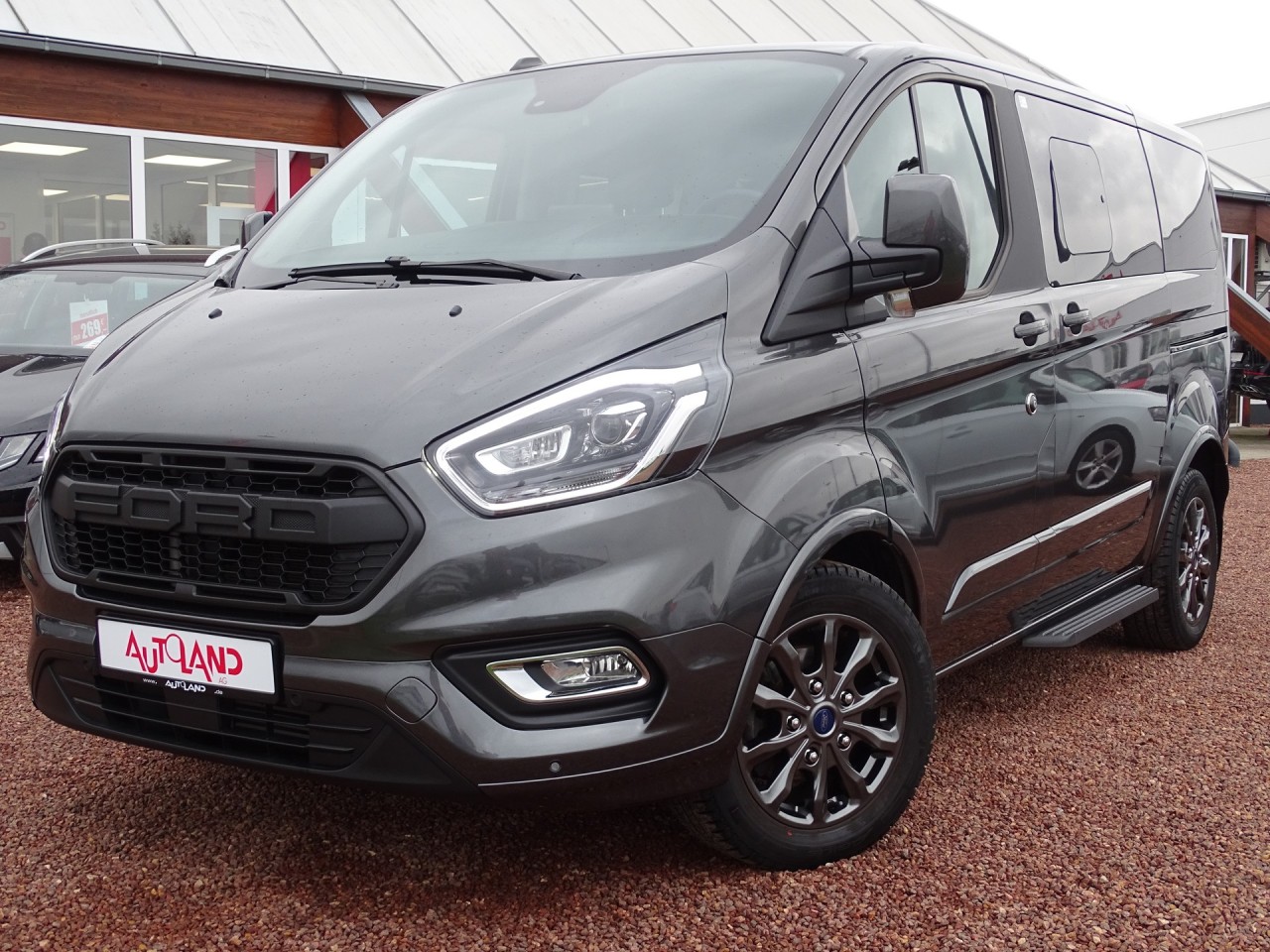 Ford Tourneo Custom 2.0 TDCi L1 Titanium