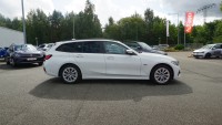 BMW 330 e Advantage