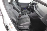 VW Golf VIII Variant 1.5 TSI R-Line