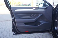 VW Passat Variant 1.5 TSI R-Line DSG