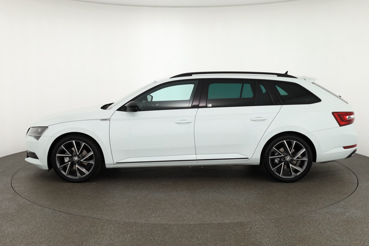 Skoda Superb Combi 1.4 TSI DSG SportLine