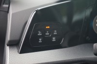 VW Golf VIII Variant 1.5 eTSI R-Line DSG