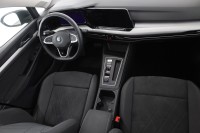 VW Golf VIII Variant 2.0 TDI DSG