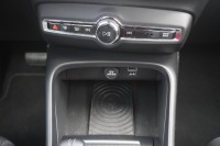 Volvo XC 40 XC40 2.0 Momentum AWD Aut