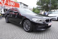 BMW 520 520dA Touring Sport Line