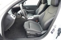 BMW 320 320i Touring M Sport Aut.