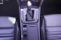 VW Passat Variant 1.5 TSI R-Line DSG