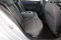VW Golf VIII Variant 2.0 TDI