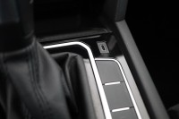 VW Passat Variant 2.0 TDI DSG Elegance