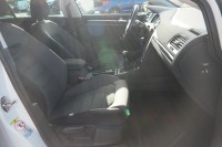 VW Golf 1.5 TSI Highline R-Line