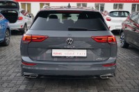 VW Golf VIII Variant 1.5 eTSI R-Line