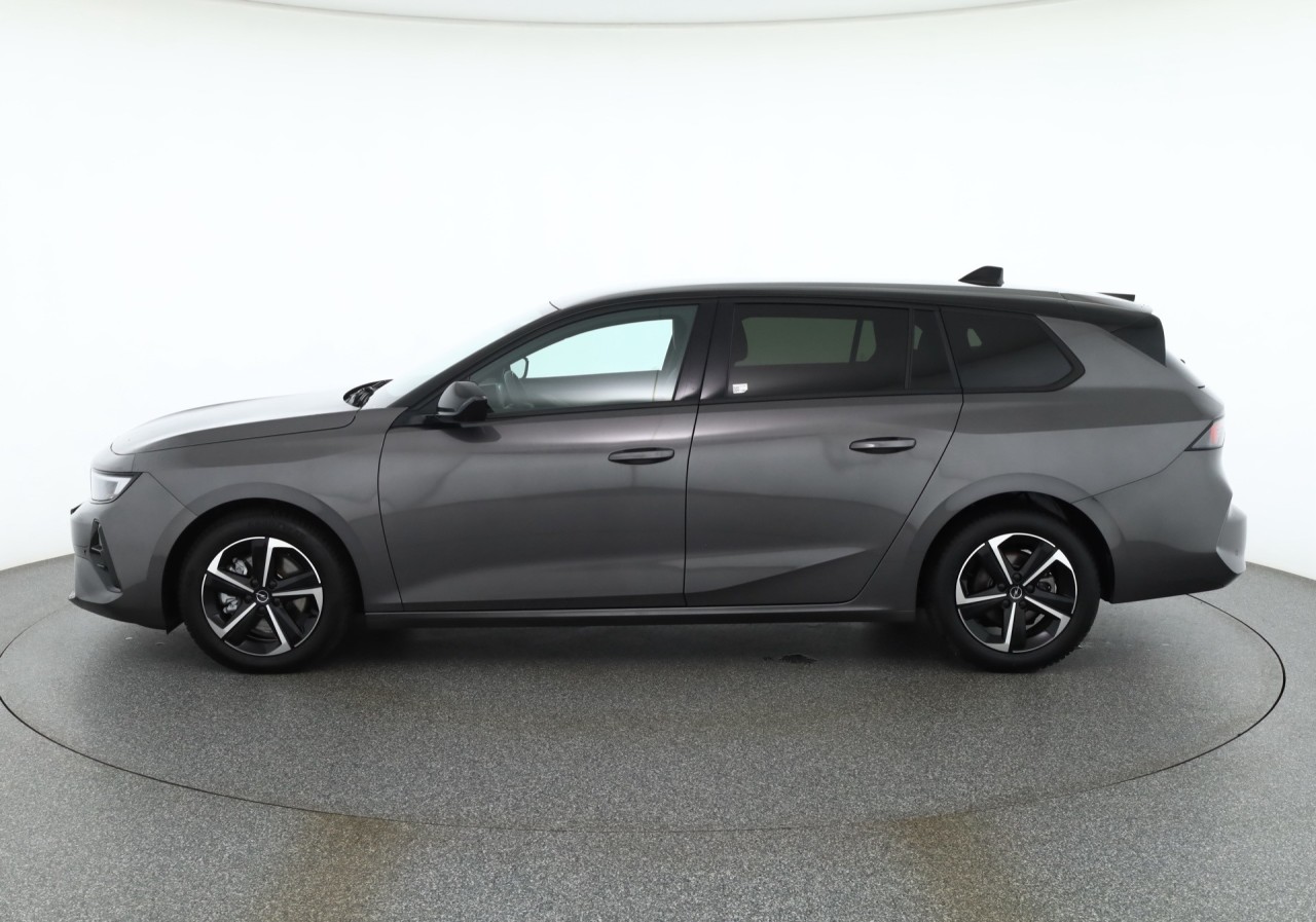 Opel Astra L ST 1.2 GS Line