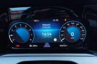 VW Golf VIII Variant 1.0 TSI