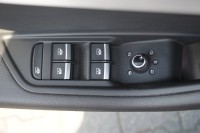 Audi A4 Avant 40 2.0 TFSI S line