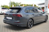 VW Golf VIII Variant 1.5 eTSI R-Line DSG