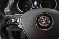 VW Tiguan Allspace 2.0 TDI R-Line 4Motion