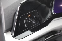 VW Golf VIII Variant 1.5 eTSI DSG