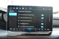 VW Golf VIII Variant 1.5 eTSI Goal DSG