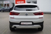 BMW X2 sDrive 18 i Advantage
