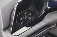 VW Golf VIII 1.5 TSI R-Line