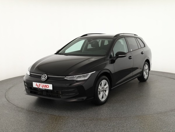 VW Golf VIII Variant 1.5 TSI