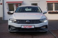 VW Passat Variant 1.5 TSI R-Line