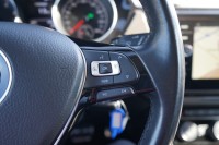 VW Touran 1.5 TSI DSG IQ.DRIVE