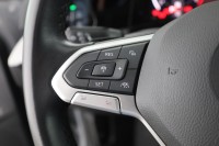 VW Golf VIII Variant 1.5 eTSI DSG Life