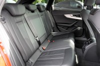 Audi A4 40 TFSI Avant S line
