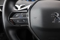 Peugeot 3008 1.6 Plug-In Hybrid 300 4wd Aut.
