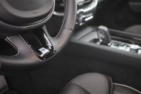 Volvo XC 60 XC60 B4 R-Design AWD