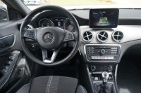 Mercedes-Benz CLA 200 Shooting Brake Urban