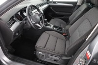 VW Passat Variant 1.5 TSI DSG Business