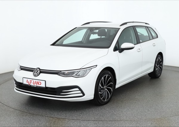 VW Golf VIII Variant 1.0 eTSI DSG Life