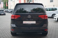 VW Touran 1.5 TSI DSG Highline