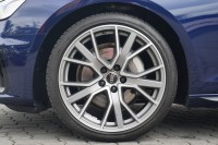 Audi A4 Quattro Avant 40 quattro S-Line