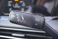 VW Golf VIII Variant 2.0 R-Line DSG