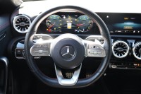 Mercedes-Benz CLA 200 AMG Line